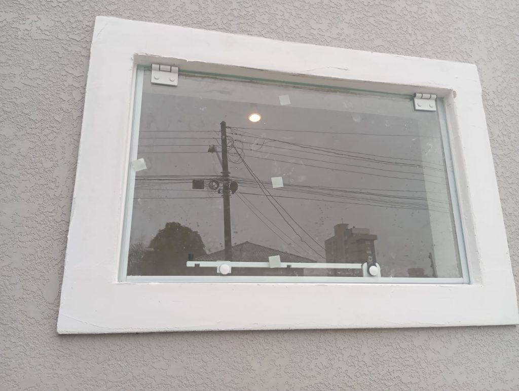 Tite Janelas em aluminio Guratuba